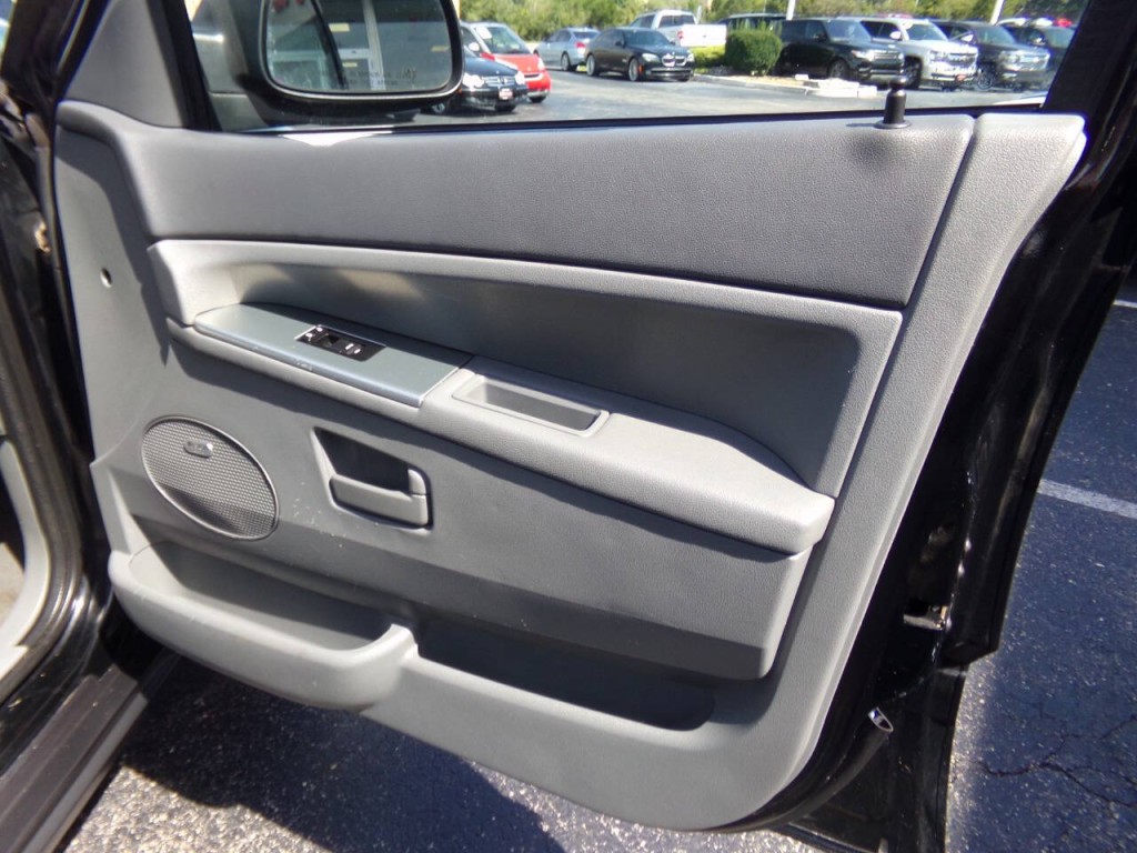 2007 Jeep Grand Cherokee Image 20