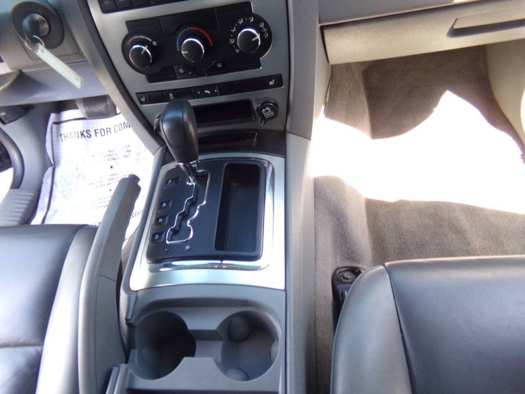 2007 Jeep Grand Cherokee Image 24