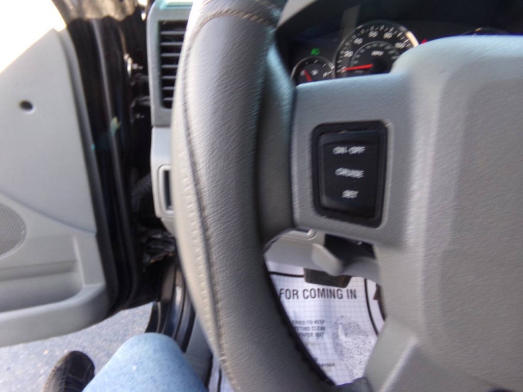 2007 Jeep Grand Cherokee Image 30