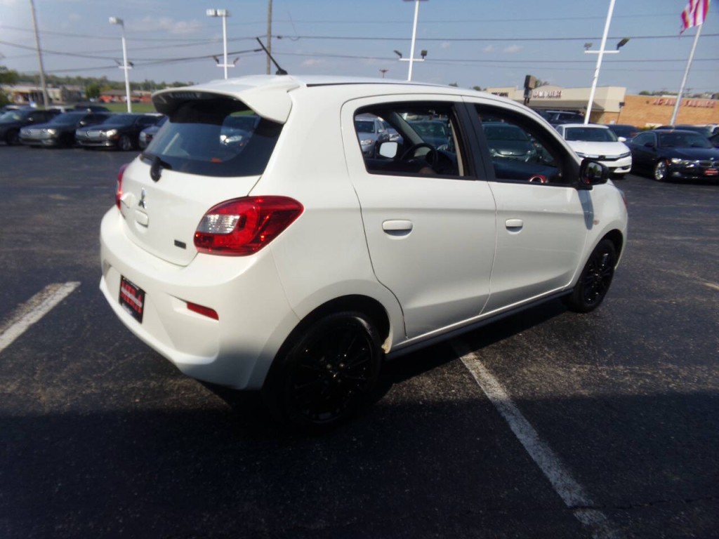 2020 Mitsubishi Mirage Image 4