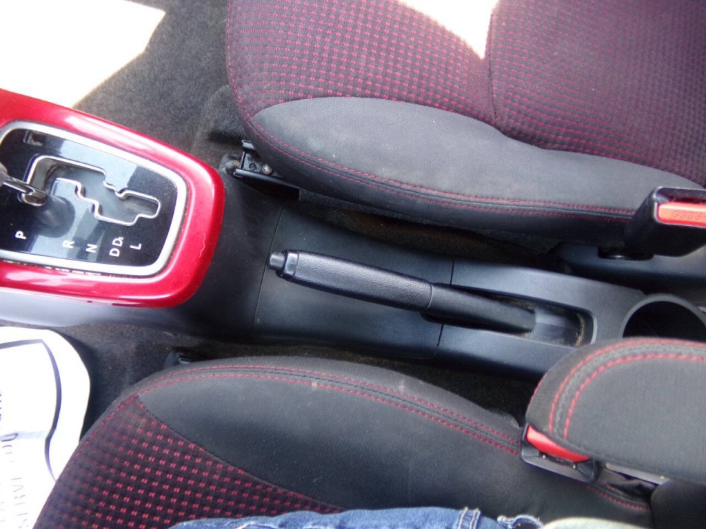 2020 Mitsubishi Mirage Image 21