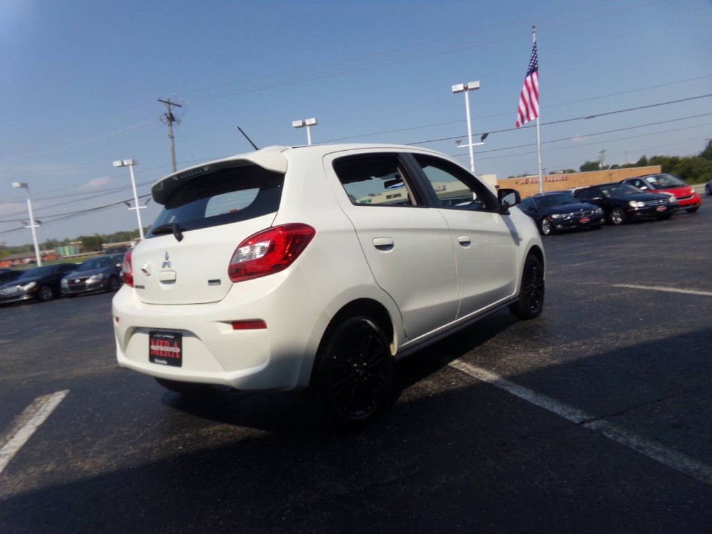 2020 Mitsubishi Mirage Image 42