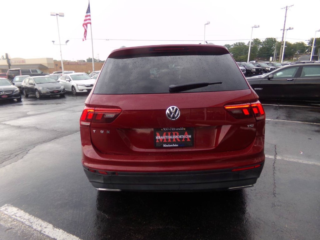 2018 Volkswagen Tiguan Image 3