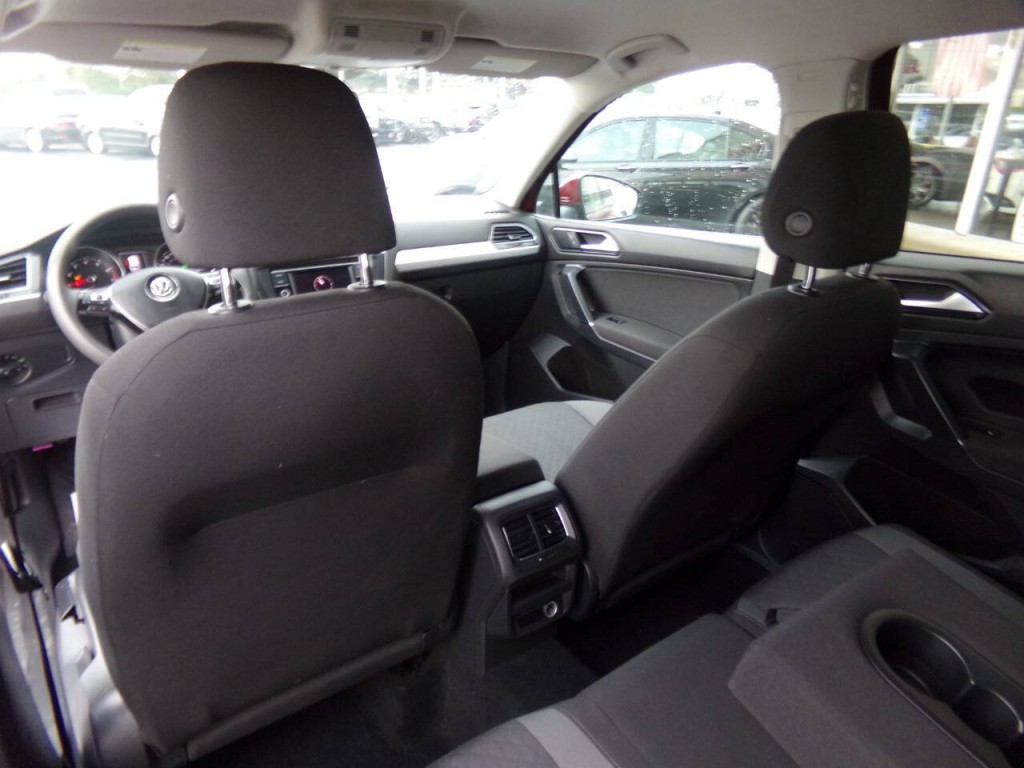 2018 Volkswagen Tiguan Image 14