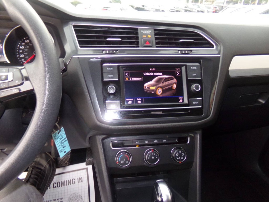 2018 Volkswagen Tiguan Image 47