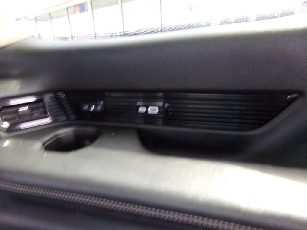 2022 Jeep Grand Cherokee Image 38