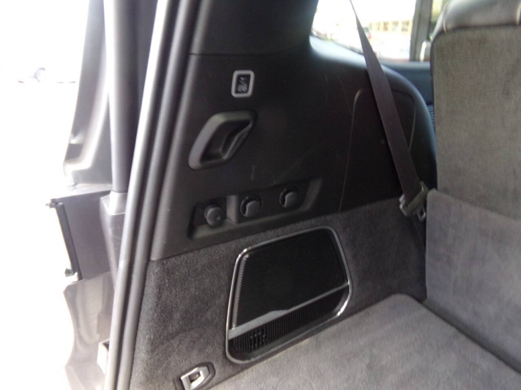 2022 Jeep Grand Cherokee Image 43