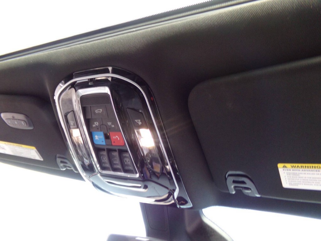 2022 Jeep Grand Cherokee Image 57