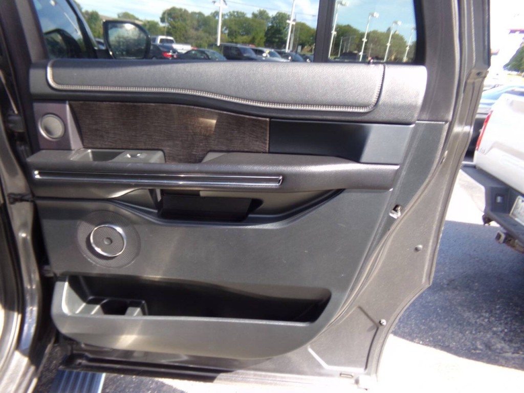 2019 Ford Expedition Image 27