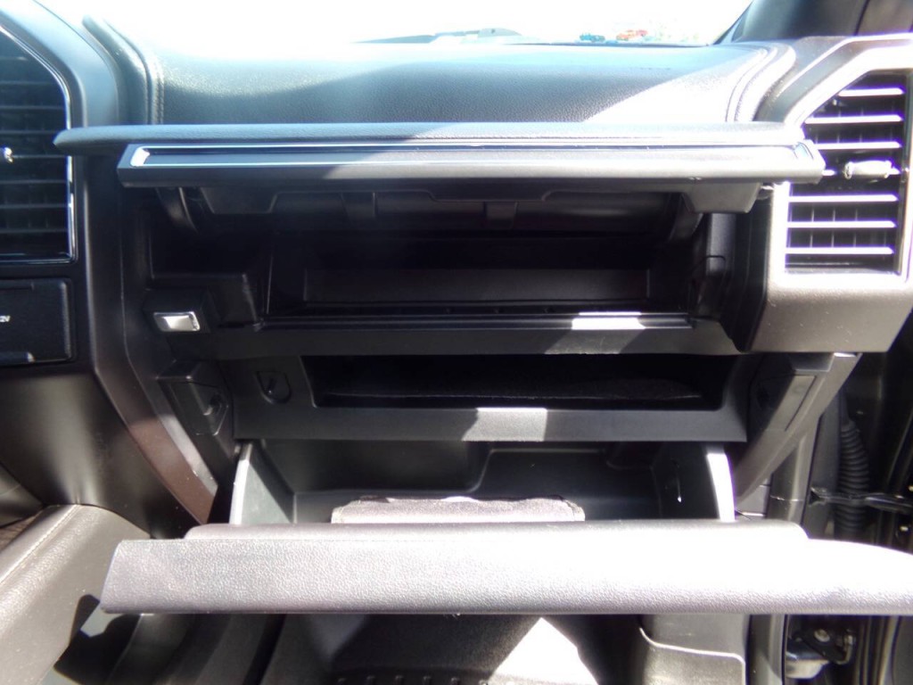 2019 Ford Expedition Image 40