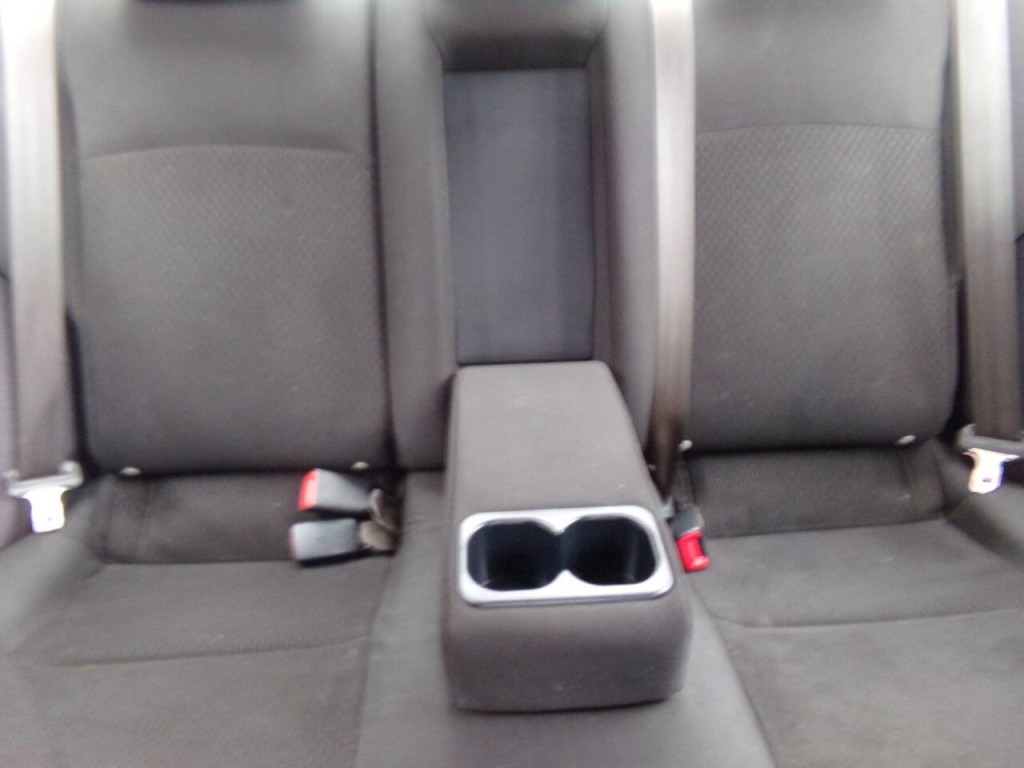 2016 Mitsubishi Lancer Image 40