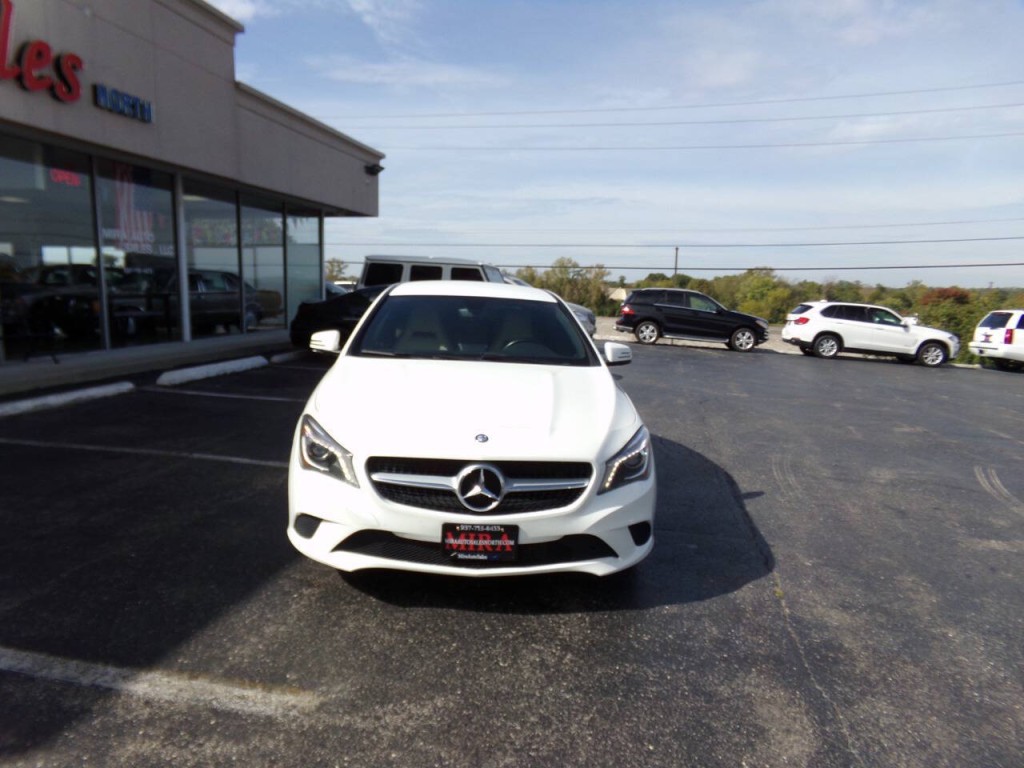 2014 Mercedes-Benz CLA-Class Image 3