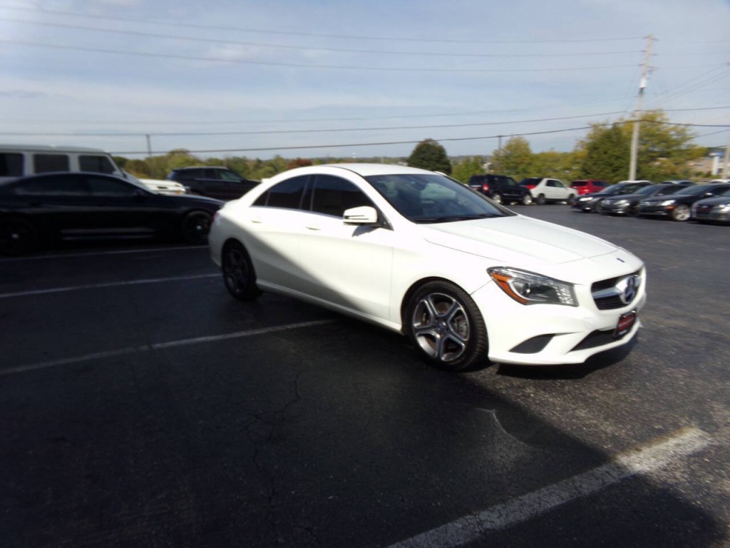 2014 Mercedes-Benz CLA-Class Image 4