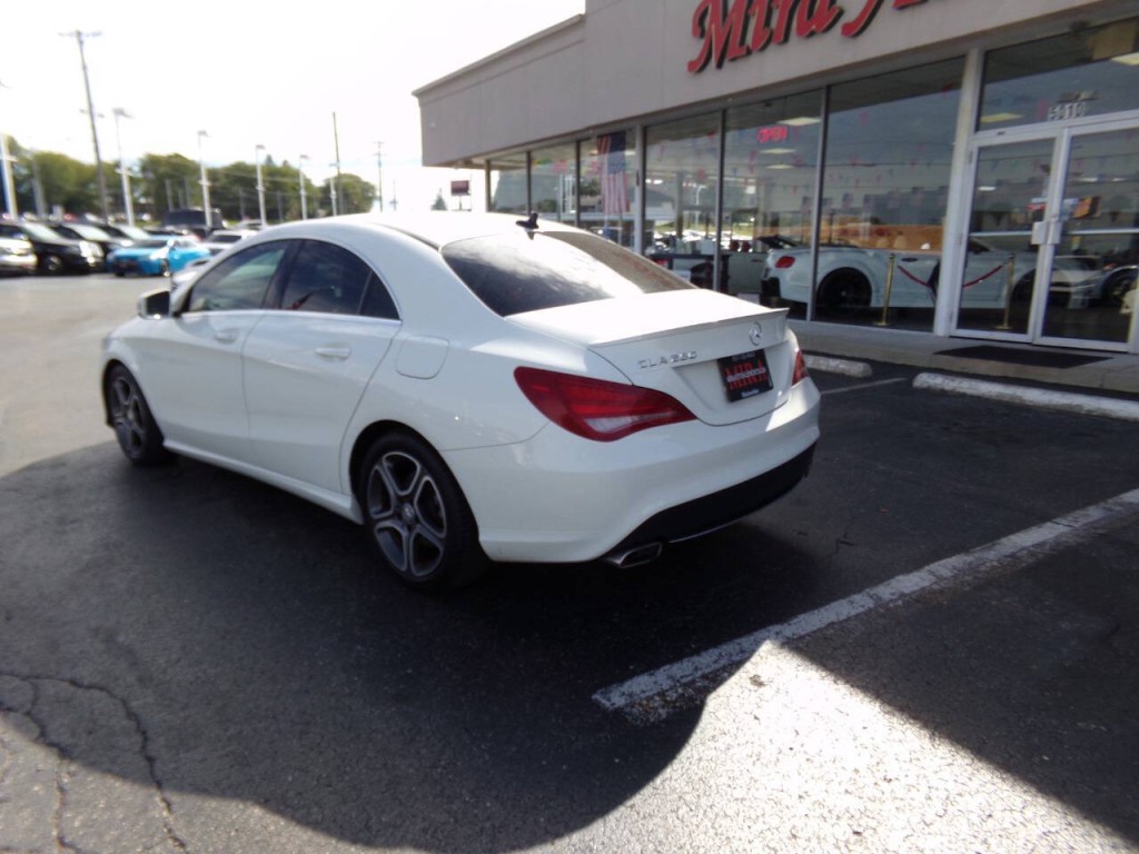 2014 Mercedes-Benz CLA-Class Image 8