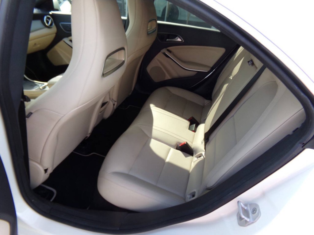 2014 Mercedes-Benz CLA-Class Image 13