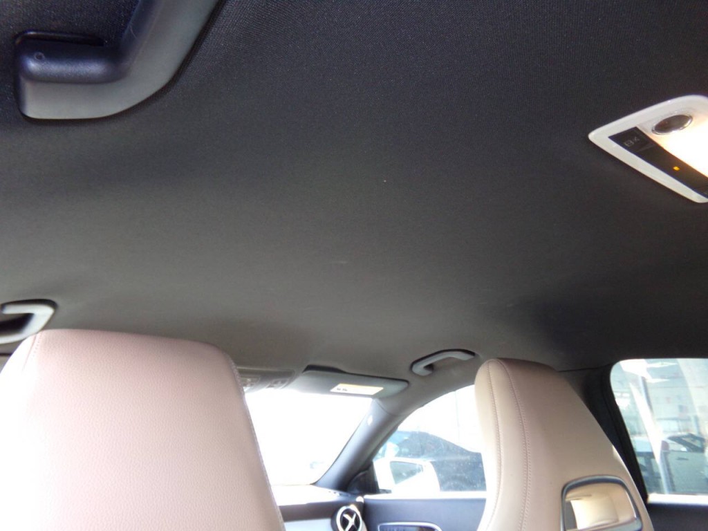 2014 Mercedes-Benz CLA-Class Image 16