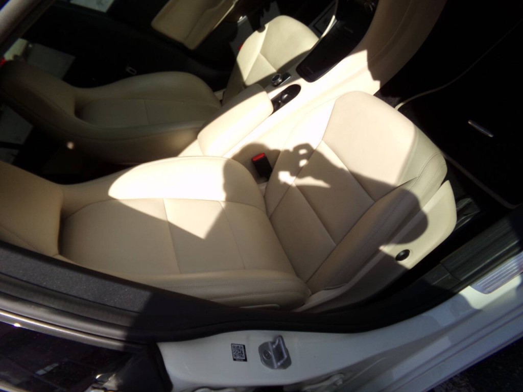 2014 Mercedes-Benz CLA-Class Image 26