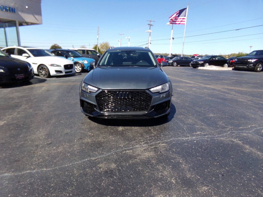 2017 Audi A4 Image 3