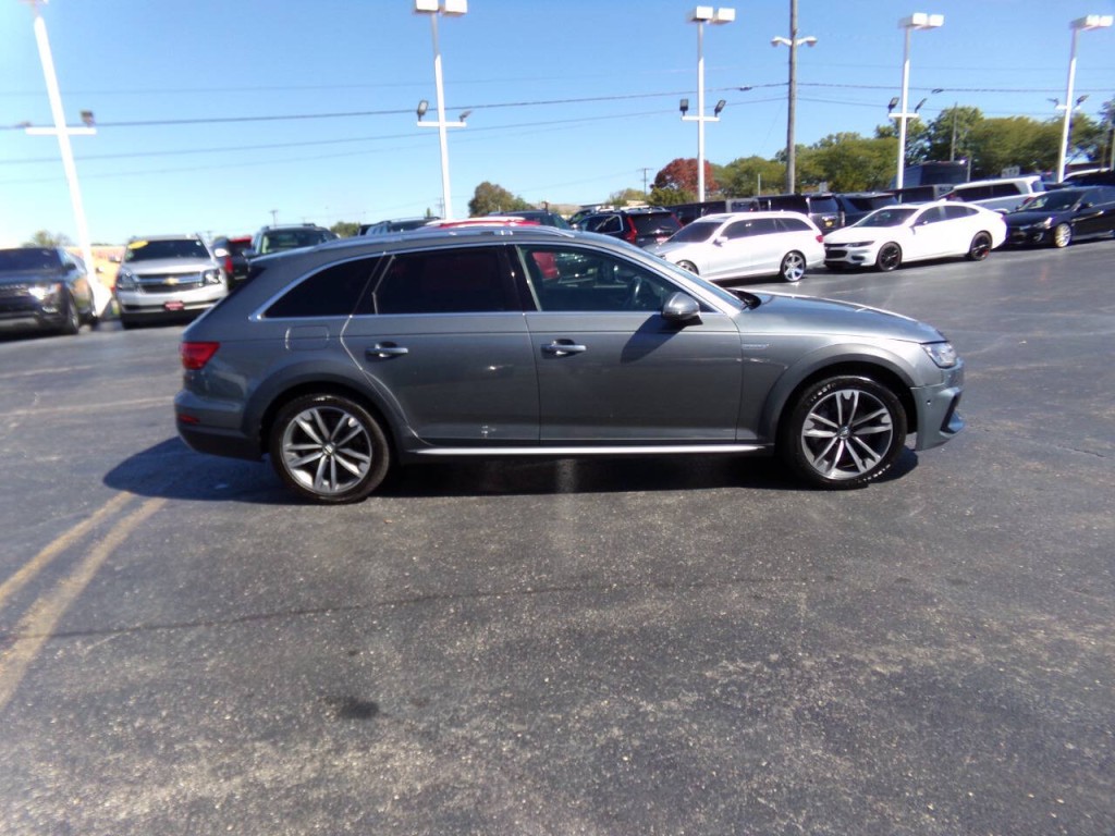 2017 Audi A4 Image 5