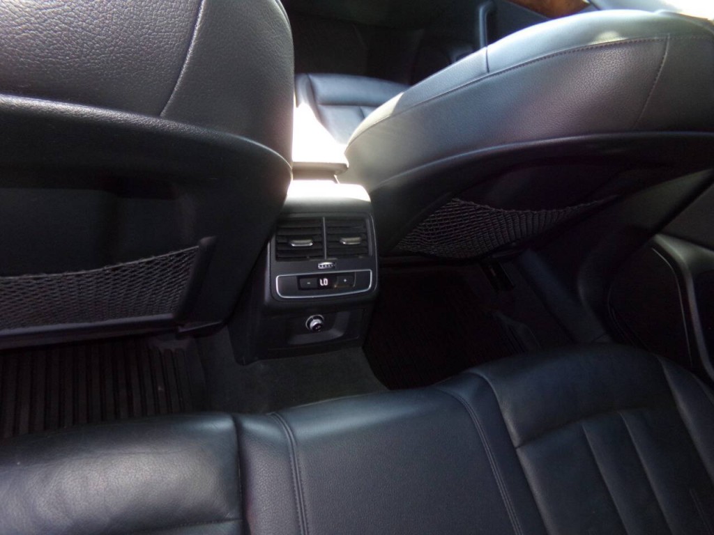 2017 Audi A4 Image 15