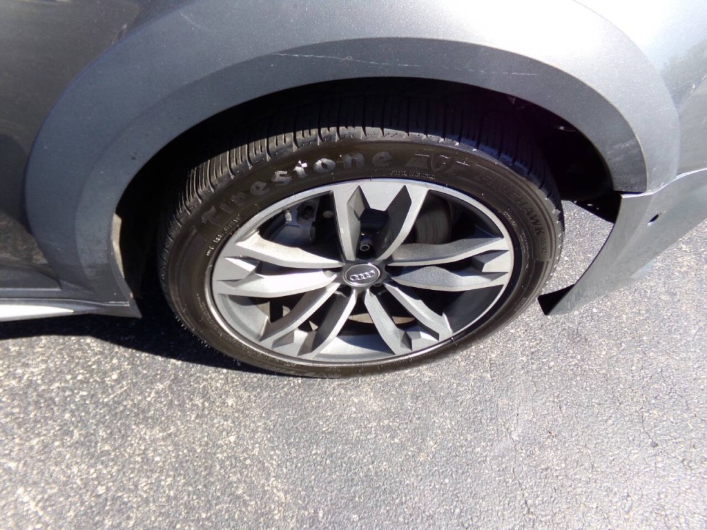 2017 Audi A4 Image 52