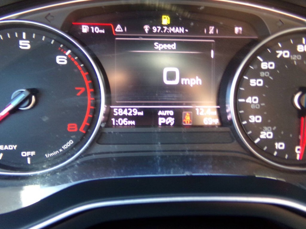 2017 Audi A4 Image 56