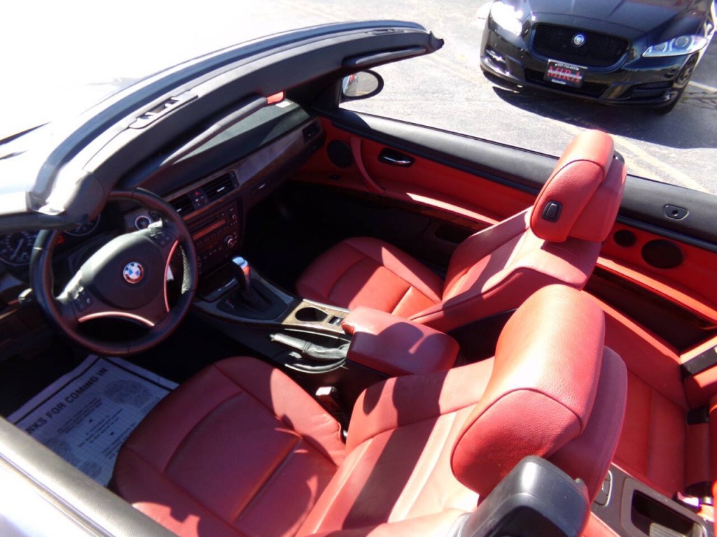2009 BMW 3 Series Image 10