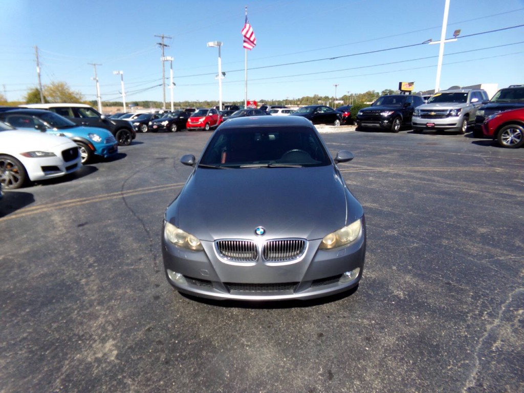 2009 BMW 3 Series Image 15
