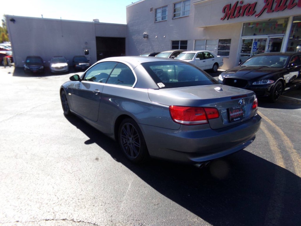 2009 BMW 3 Series Image 19