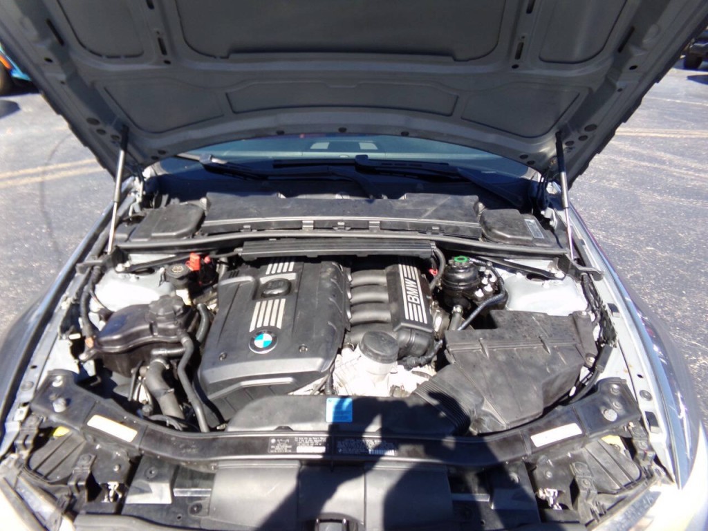 2009 BMW 3 Series Image 35