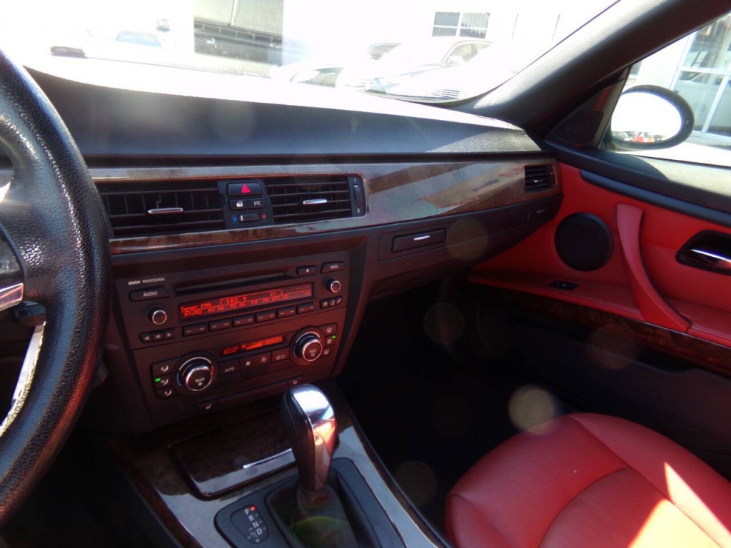 2009 BMW 3 Series Image 59
