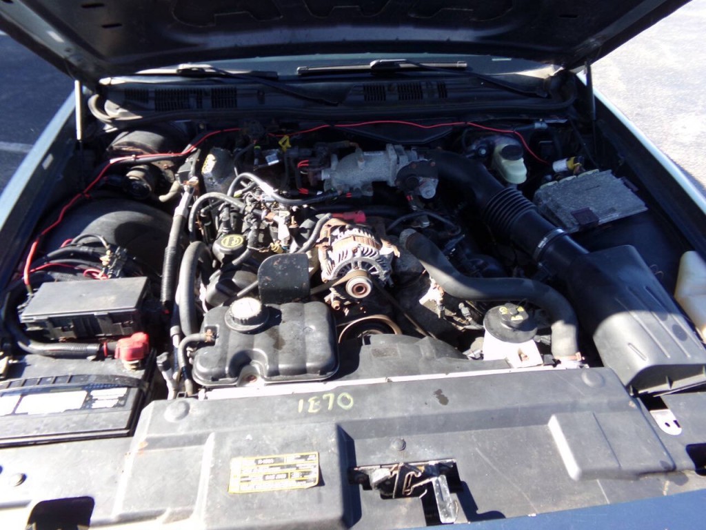 2008 Ford Crown Victoria Image 26