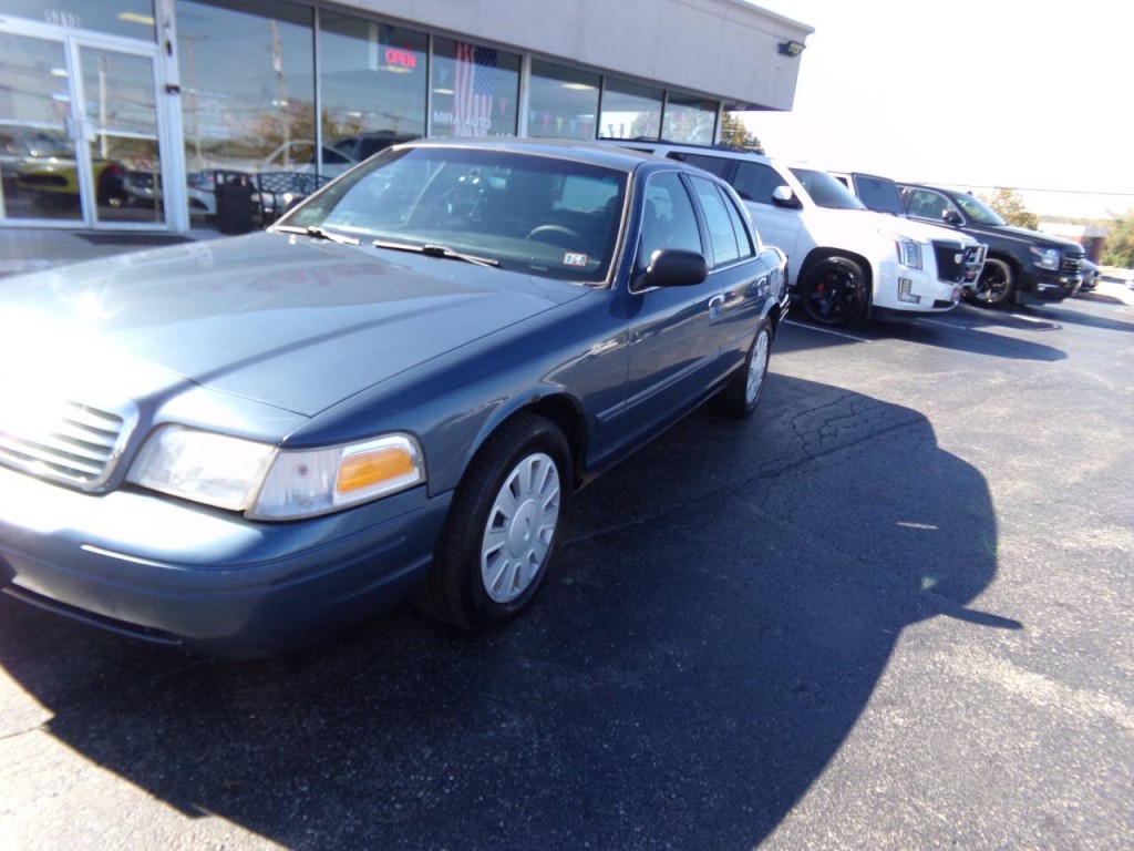 2008 Ford Crown Victoria Image 28