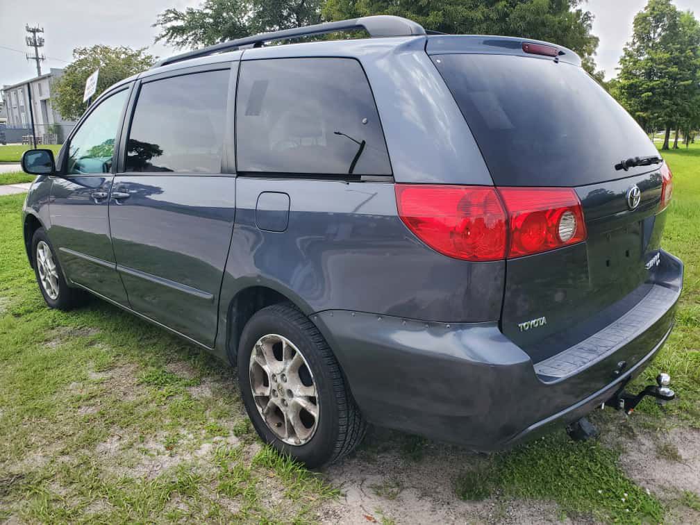 2006 Toyota Sienna Image 3