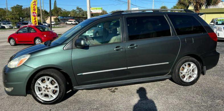 2005 Toyota Sienna Image 4