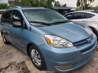 Image for 2005 Toyota Sienna XLE ID: 6746934