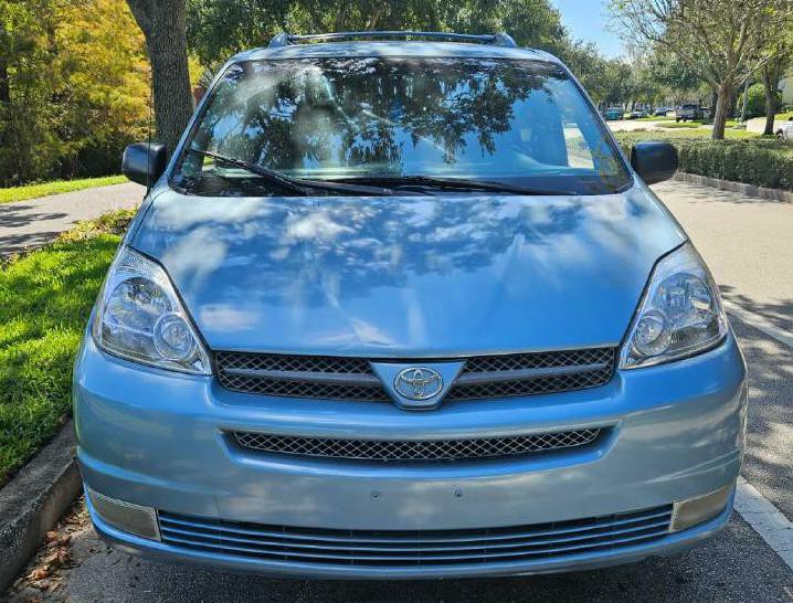 2005 Toyota Sienna Image 7