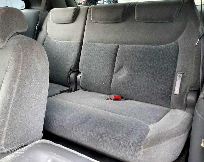 2005 Toyota Sienna Image 11