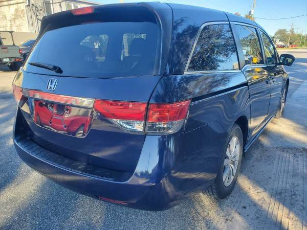 2014 Honda Odyssey Image 2