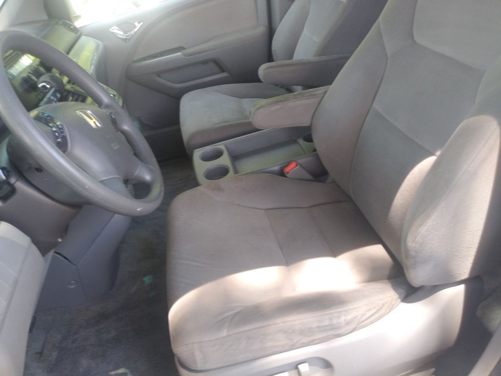 2009 Honda Odyssey Image 6
