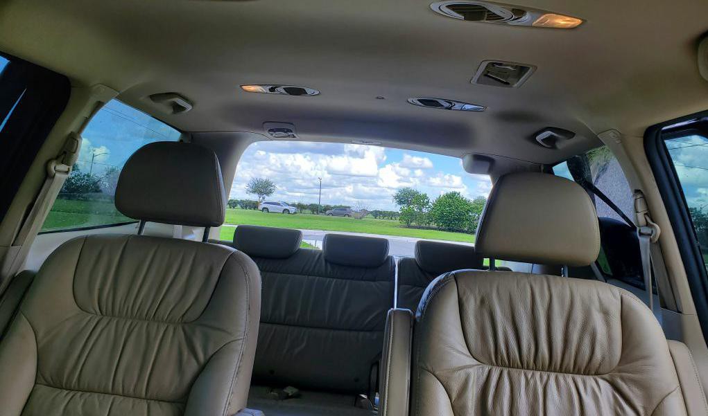 2010 Honda Odyssey Image 6