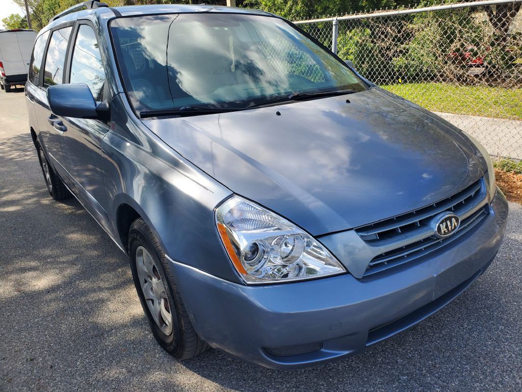 2009 Kia Sedona Image 4