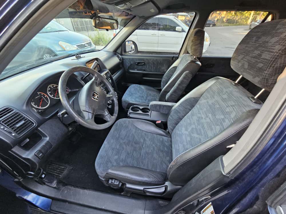 2004 Honda CR-V Image 9
