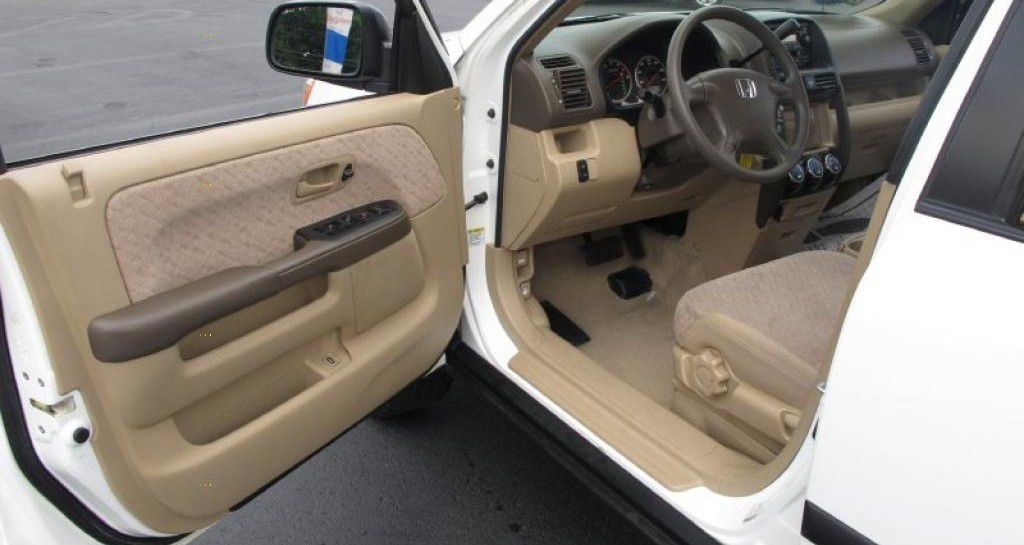 2005 Honda CR-V Image 3