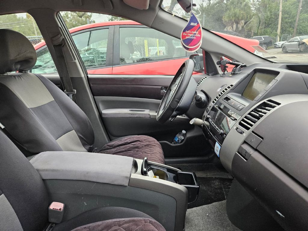 2005 Toyota Prius Image 6
