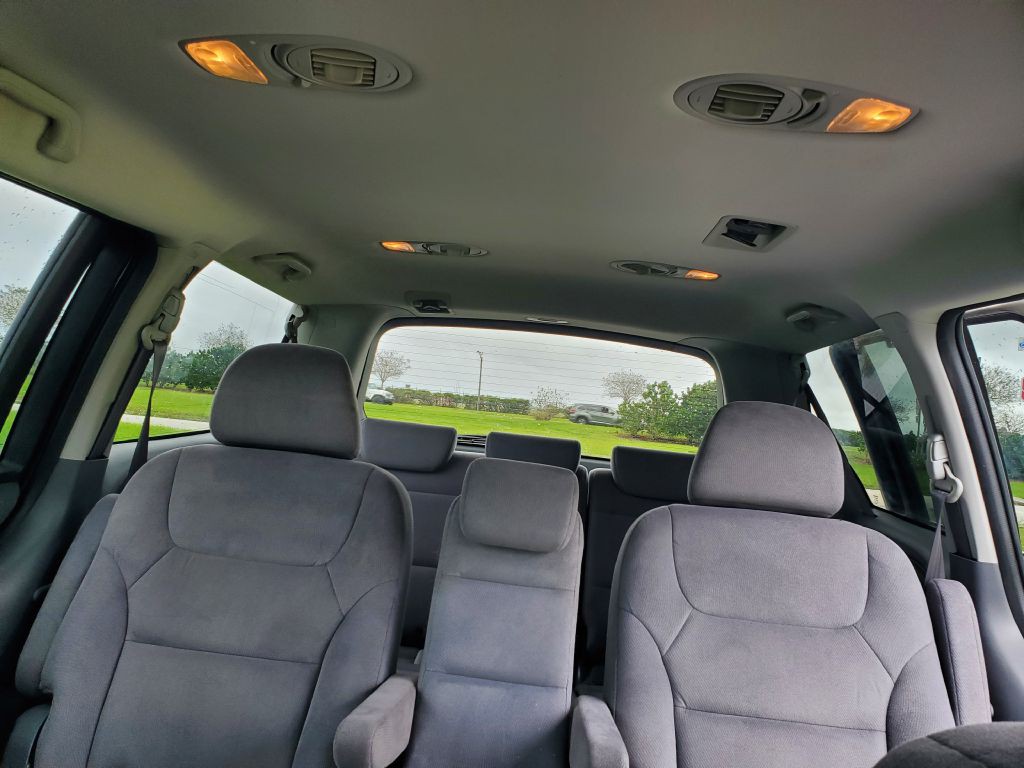 2009 Honda Odyssey Image 4