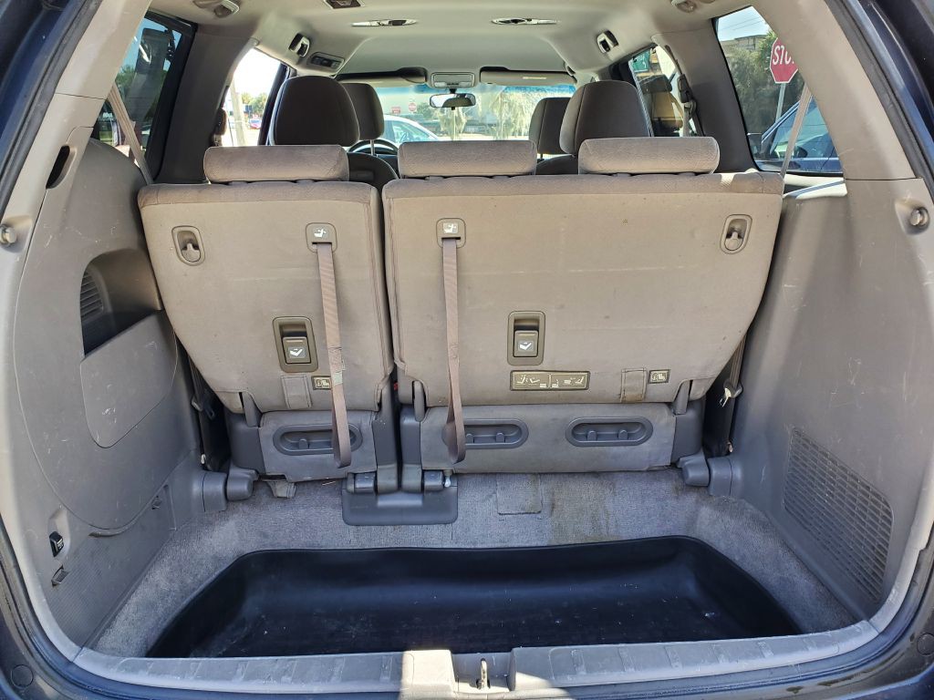 2009 Honda Odyssey Image 4