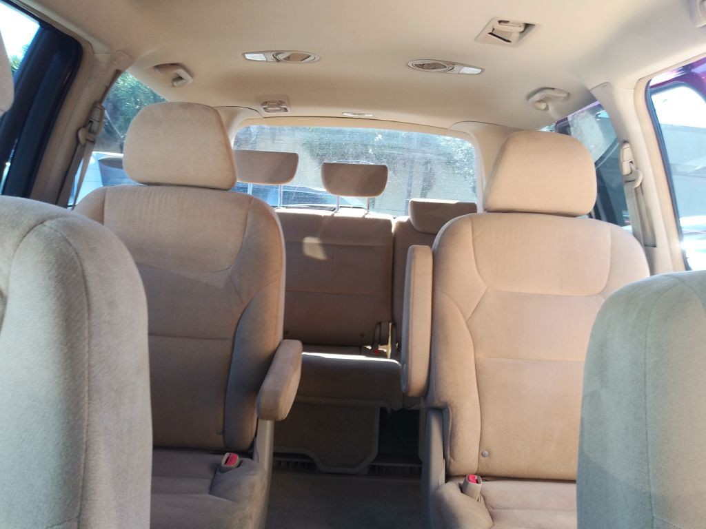2008 Honda Odyssey Image 10