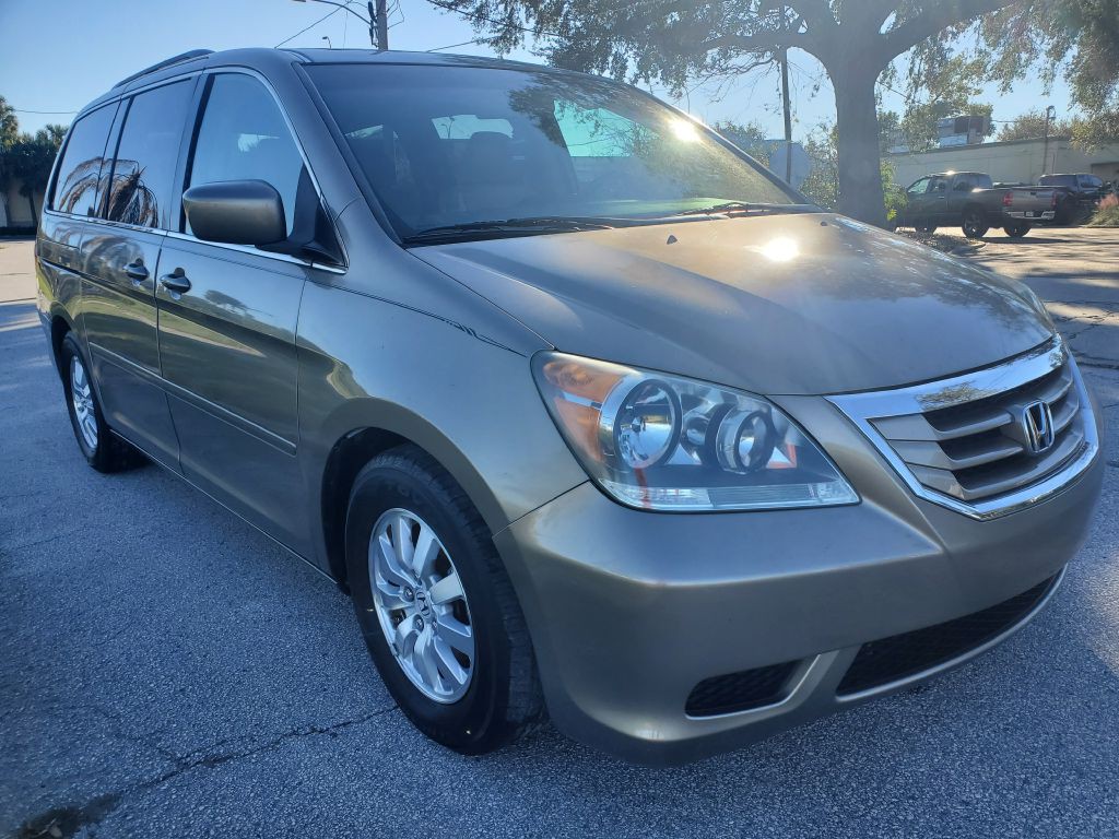 2008 Honda Odyssey Image 2