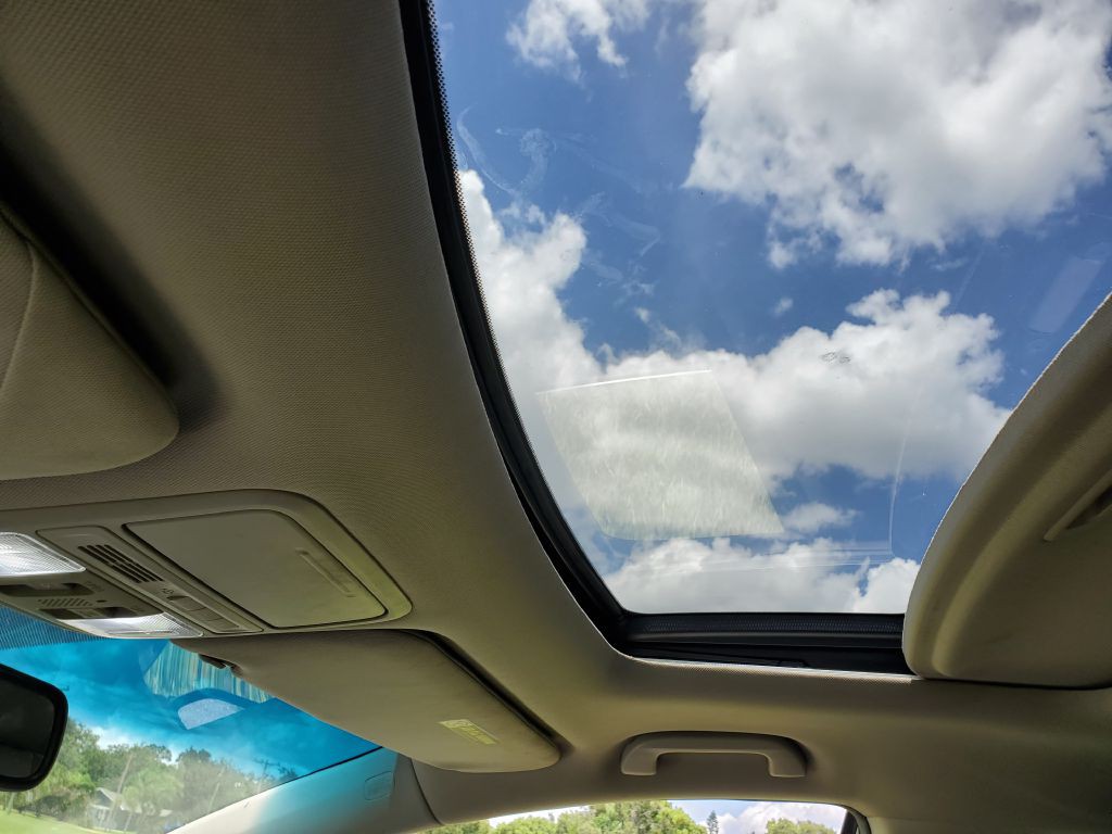 2011 Honda Odyssey Image 8